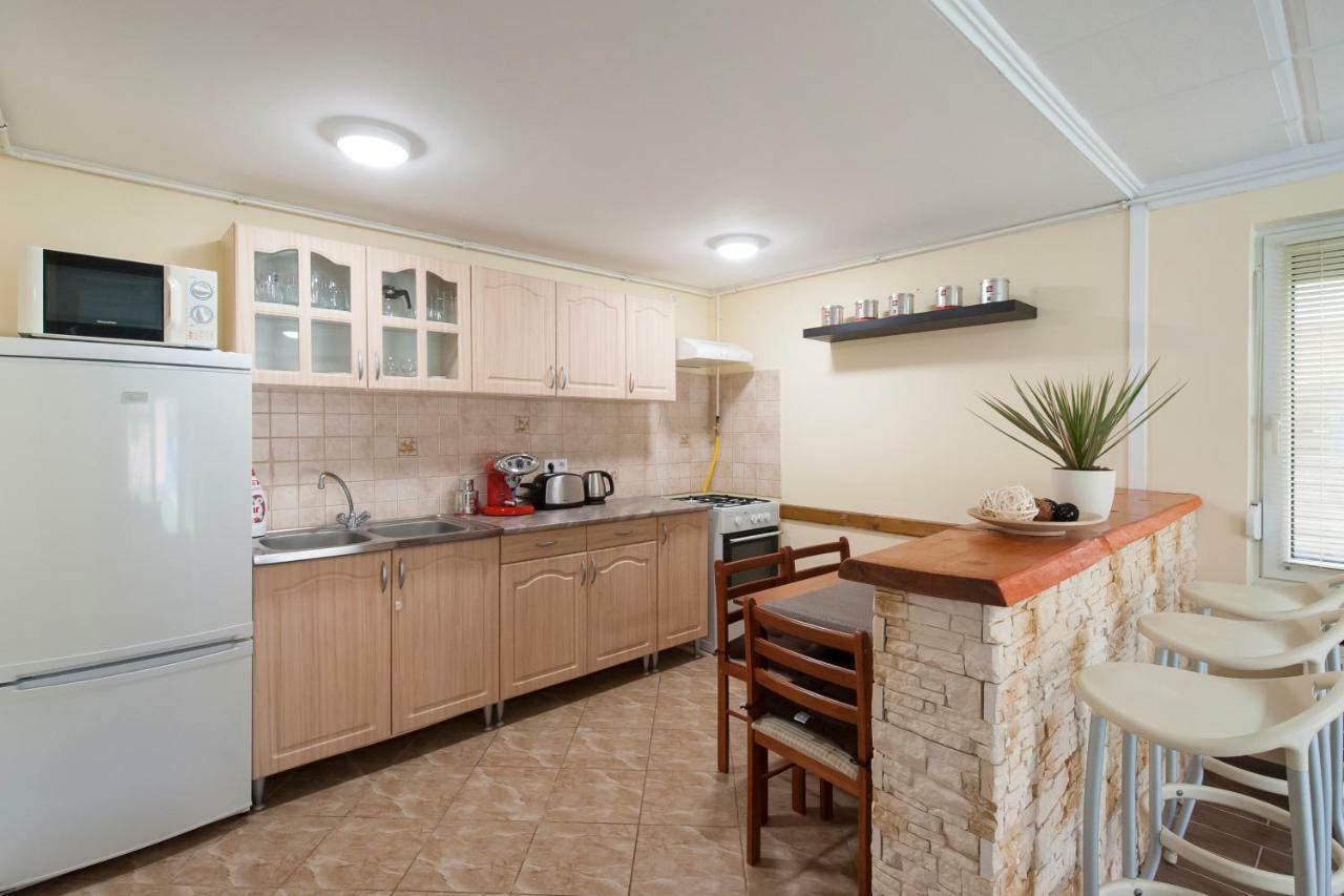 Bier-Lak Apartman House 71 Balatonlelle Eksteriør bilde